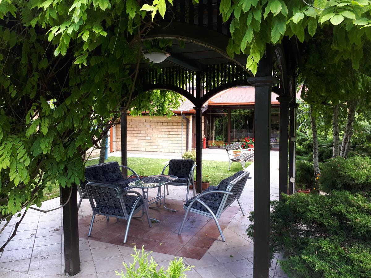 Business Club Selenca Bed & Breakfast Bac Екстериор снимка